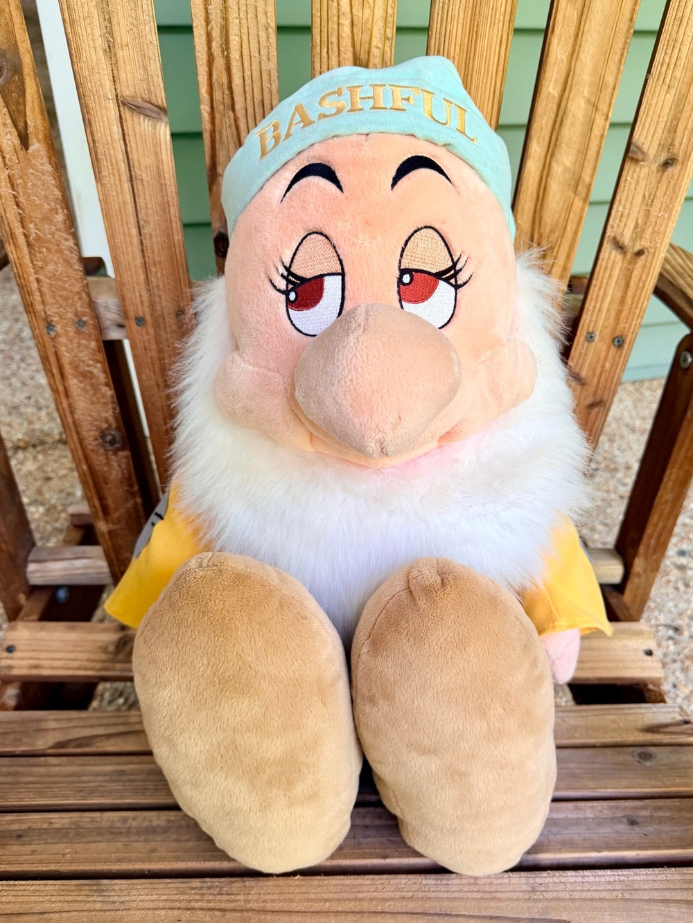 Disney Bashful Snow White Seven Dwarfs Plush Stuffed